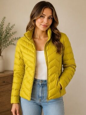 Lightweight Quilted Down Puffer Jacket in Yellow